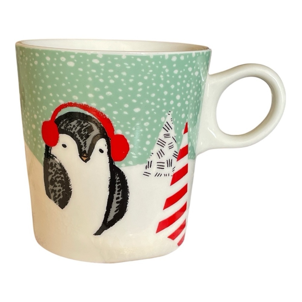 Starbucks 2016 Holiday Coffee Penguin Christmas Mug Cup 10 oz